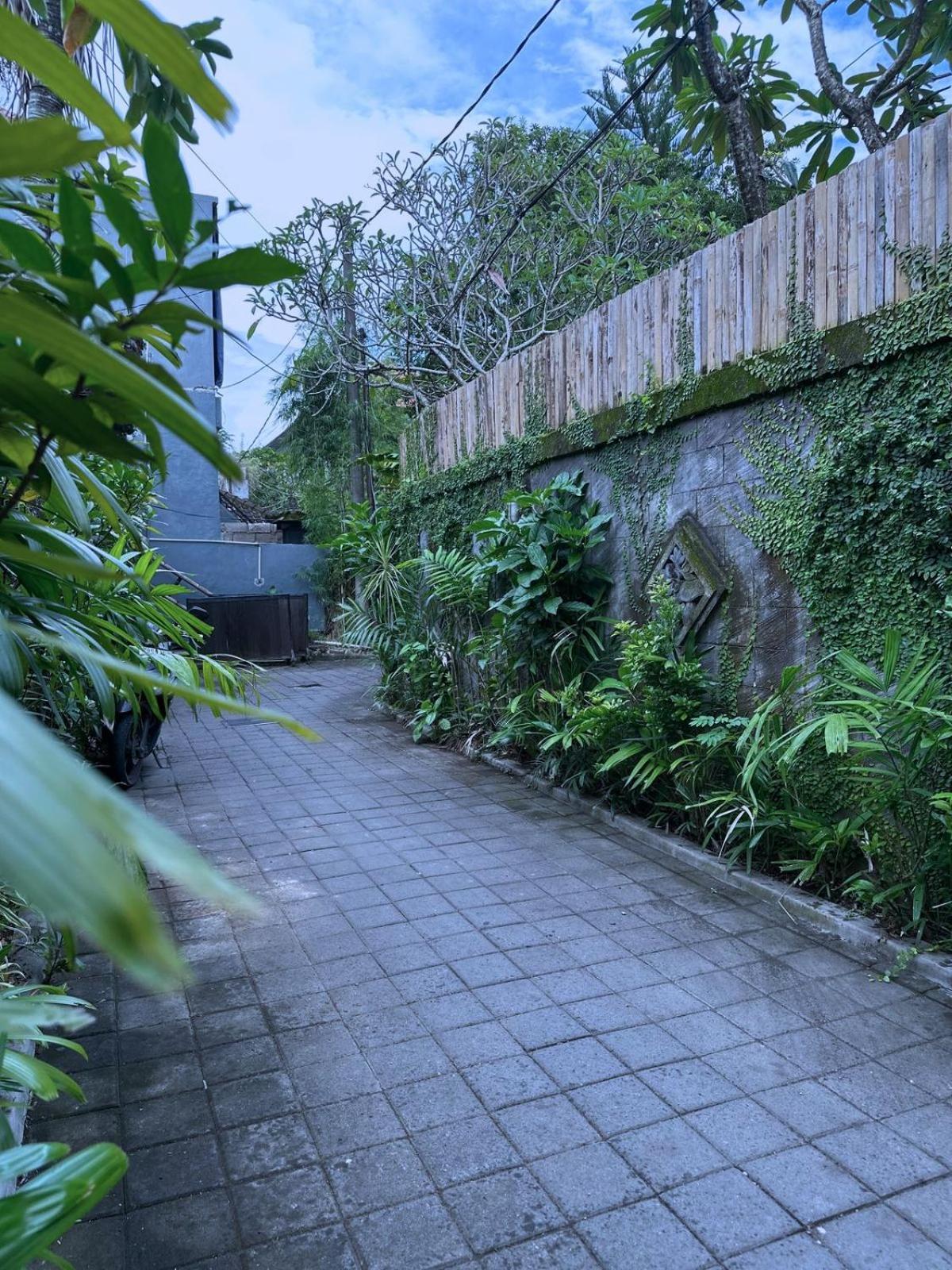 Villa Janji Seminyak (Bali)